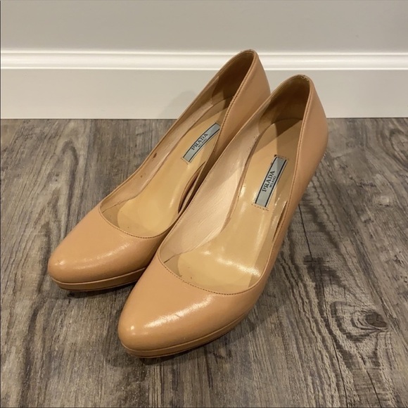 PRADA Nude Pumps size 38 - Picture 4 of 15